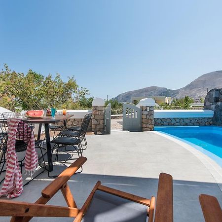 Secret Earth Villas - Santorini Kamári Exterior foto